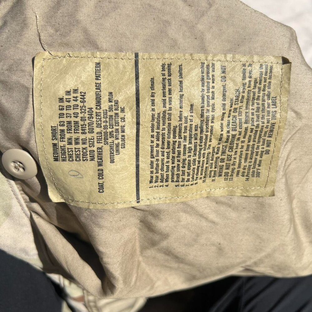 Authentic Vintage 90's US Military Surplus Army Cold Weather Field Jacket - Picture 3 of 4